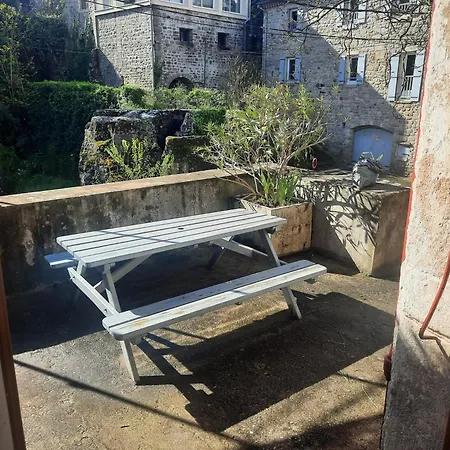 Maison De Village - L'externat *